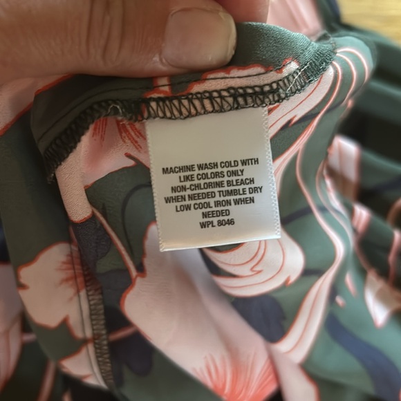 Off the shoulder blouse - Picture 4 of 5